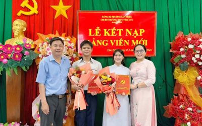 TỰ HÀO TUỔI 18 DƯỚI LÁ CỜ ĐẢNG QUANG VINH