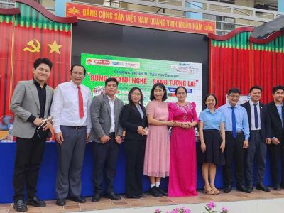 TƯ VẤN TUYỂN SINH ĐẠI HỌC 2026 – ĐÚNG NGÀNH NGHỀ, SÁNG TƯƠNG LAI