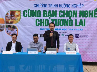 Chương trình tư vấn hướng nghiệp “Cùng bạn chọn nghề cho tương lai” lần thứ 15 năm học 2022-2023 